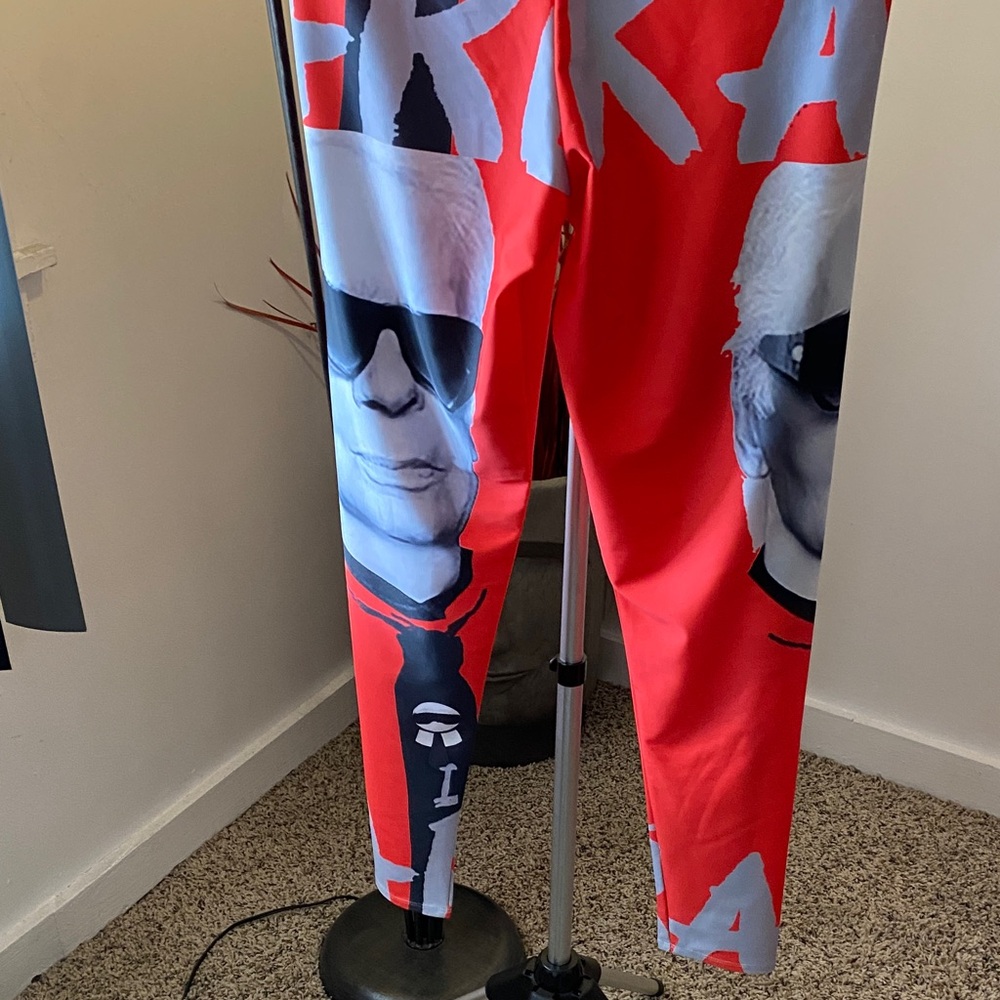 Karl Lagerfeld Red Graphic Leggings - Picture 4 of 5